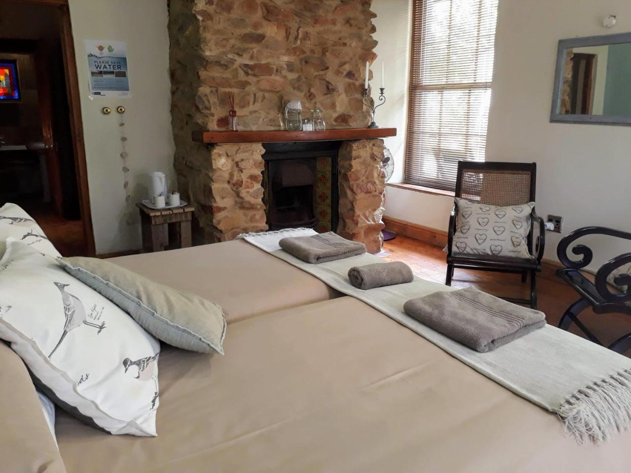 Hope Villa Bed & Breakfast クニスナ エクステリア 写真