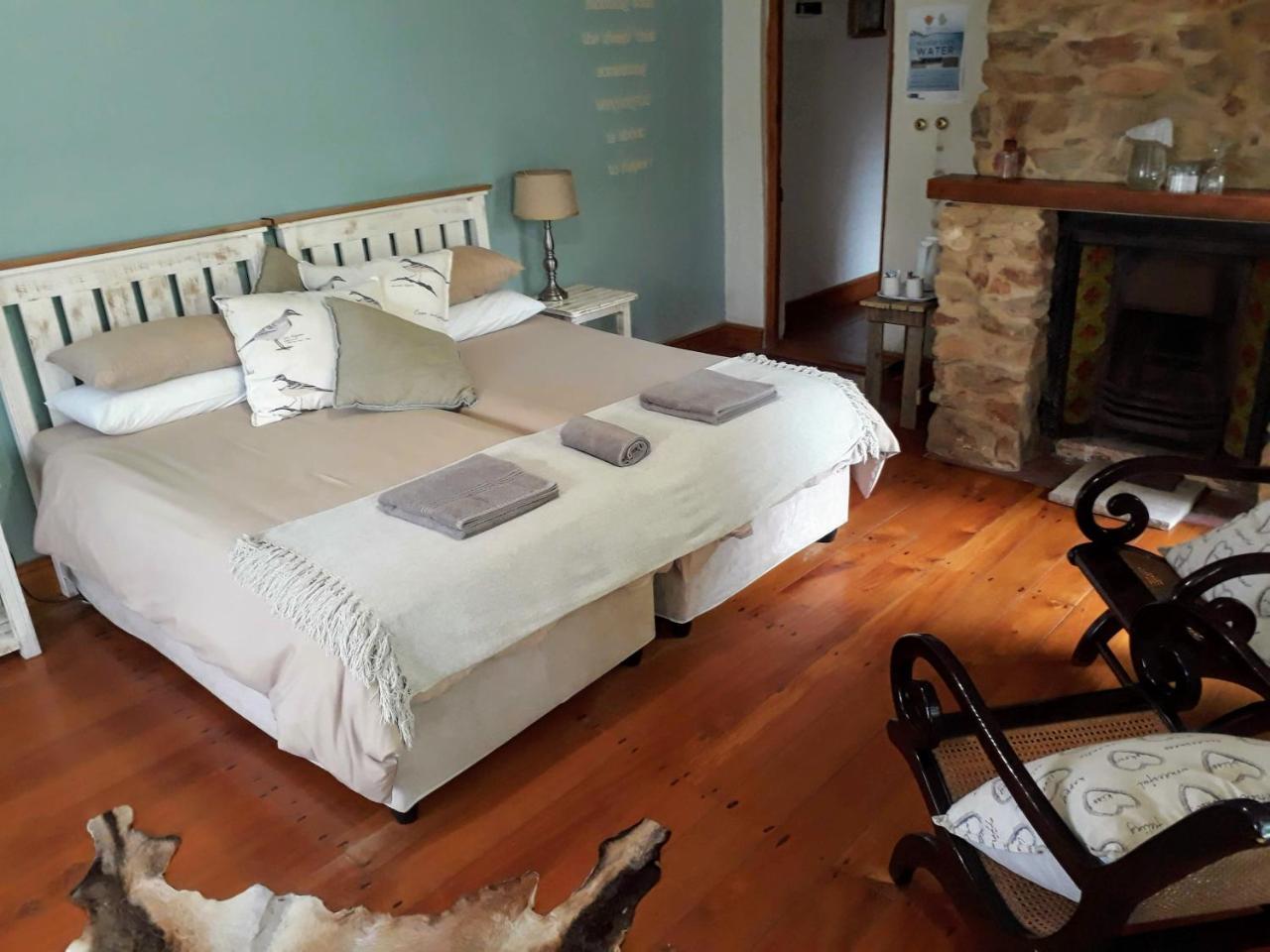 Hope Villa Bed & Breakfast クニスナ エクステリア 写真